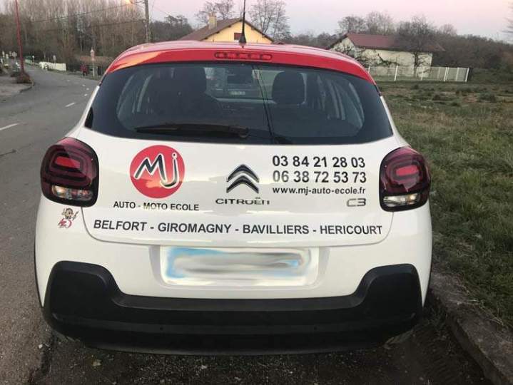 Auto-école véhicule pédagogique Belfort